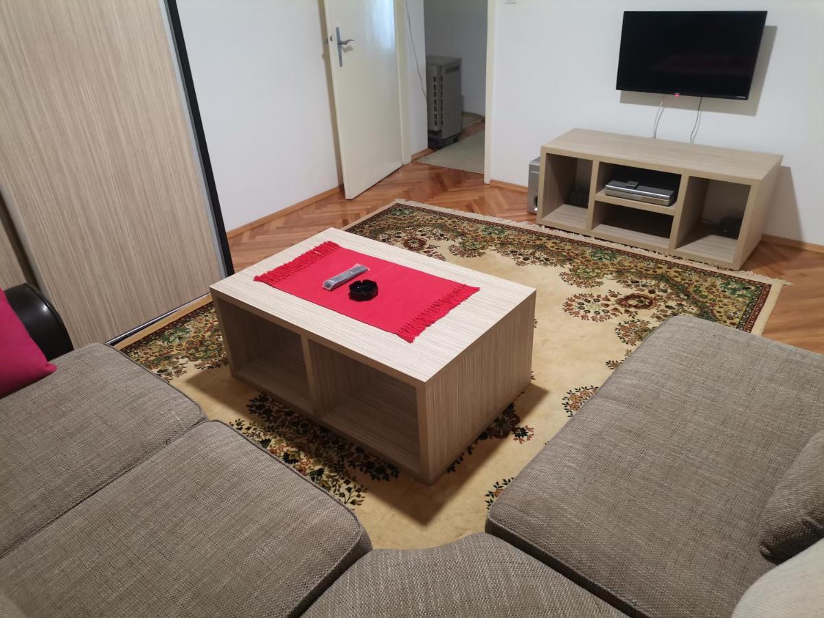 Stan Na Dan Pex Free Parking Apartment Враня Екстериор снимка